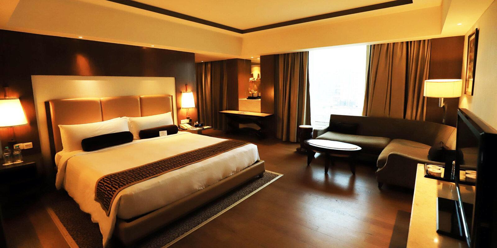 Crowne Plaza New Delhi Okhla By Ihg Nova Deli Exterior foto A room at the Taj Bengal